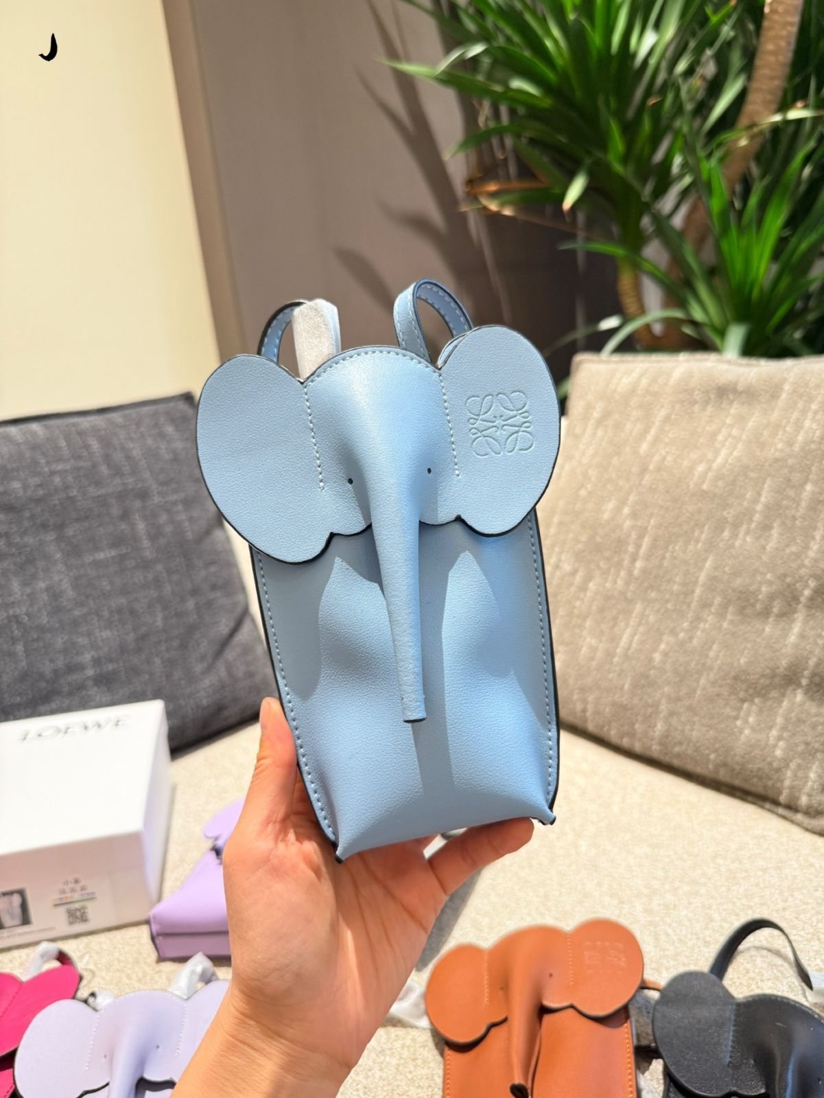 スマホバッグ