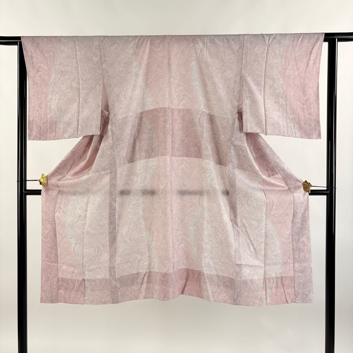 正絹　長襦袢　生地　長襦袢地　反物　縦ぼかし　ピンク　薄橙色　流水　花菱 正絹 長襦袢 生地 長襦袢地 反物 縦ぼかし ピンク 薄橙色 流水 花菱