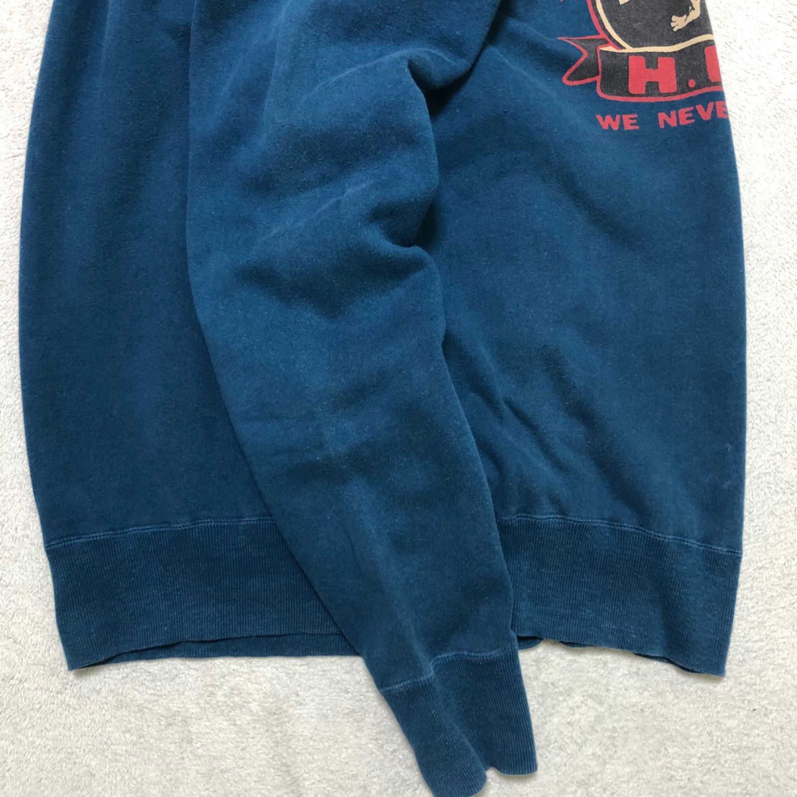 ネイビー