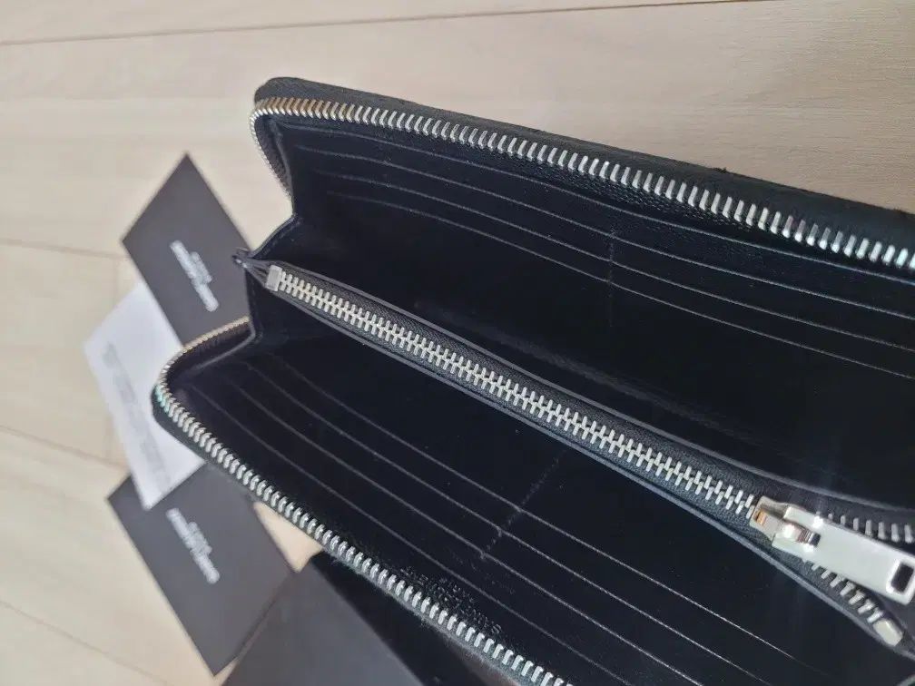 正規品 Saint Laurent(サンローラン) マトラッセ 長財布 正規品 Saint Laurent(サンローラン) マトラッセ 長財布