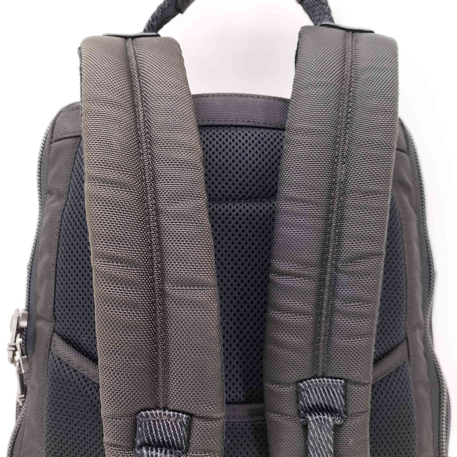 【希少】TUMI Alpha Bravo アルファ ブラボー 迷彩柄 タグあり ALPHA BRAVO 「サーチ」バックパック ブラック｜TUMI(トゥミ