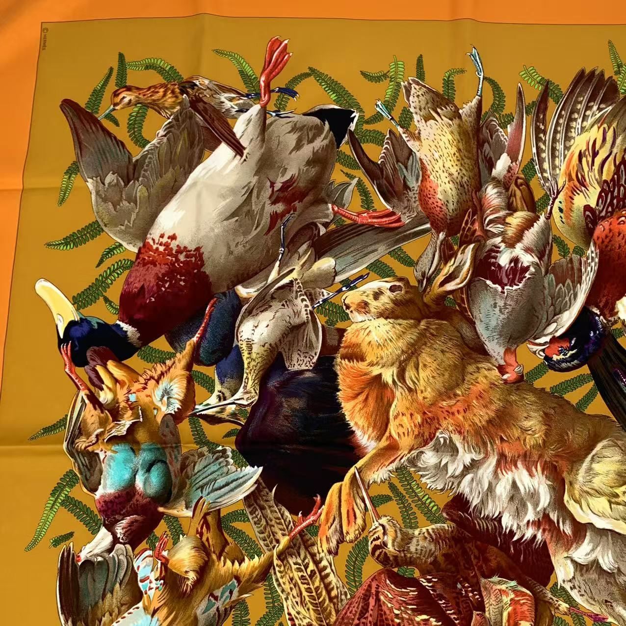 エルメス　HERMES　スカーフ　カレ90　王室の馬小屋 エルメス HERMES スカーフ カレ90 王室の馬小屋 【公式通販】