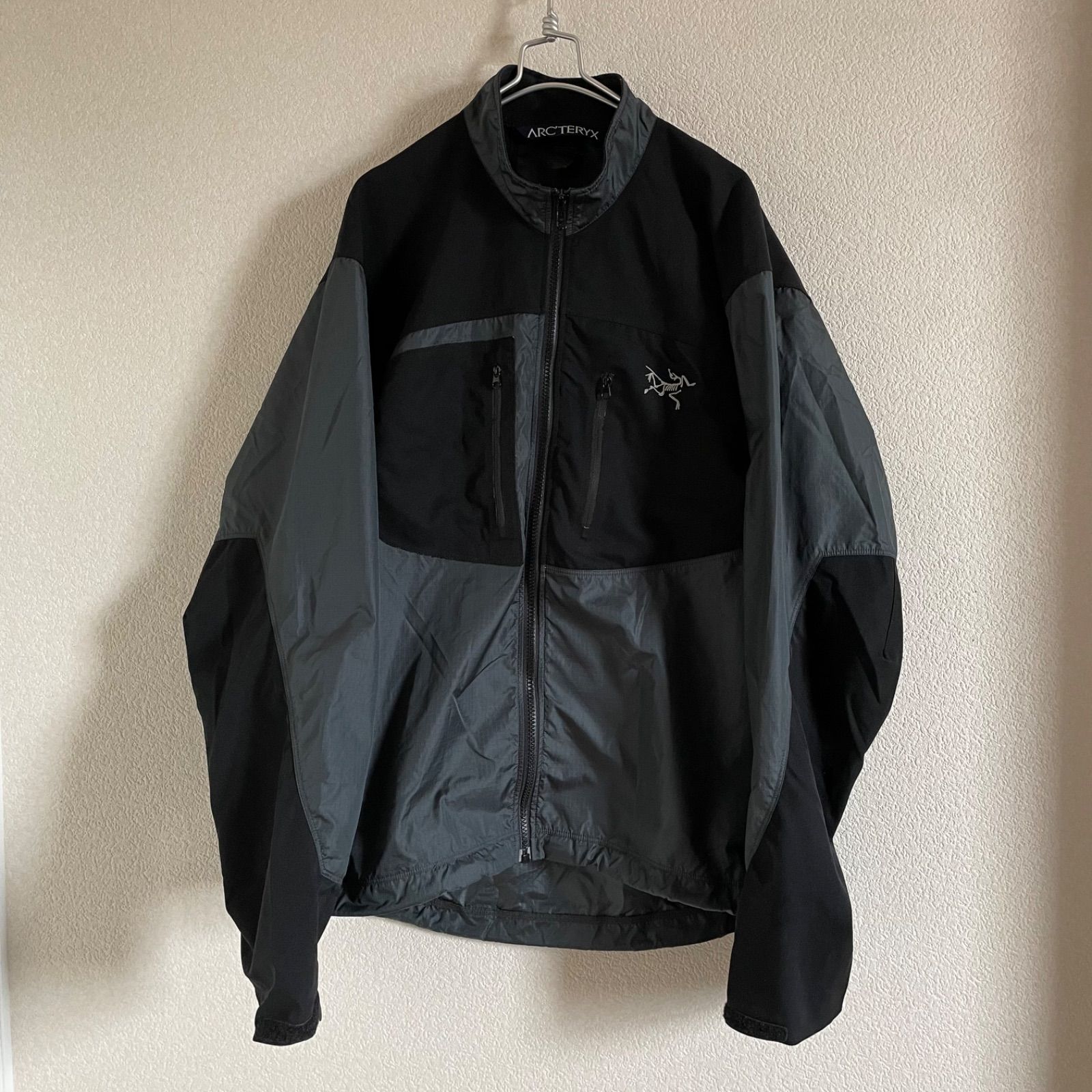 カナダ製 00s ARC´TERYX Tau Light Jacket ナイロン-