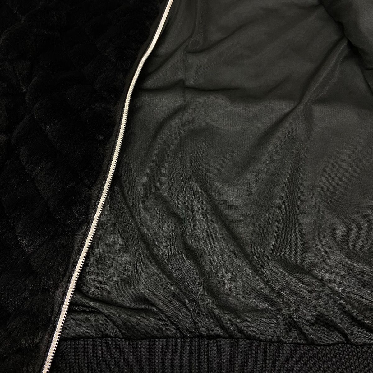 超美品】キャロウェイ レッドレーベル ファーベスト 黒 ラインストーン