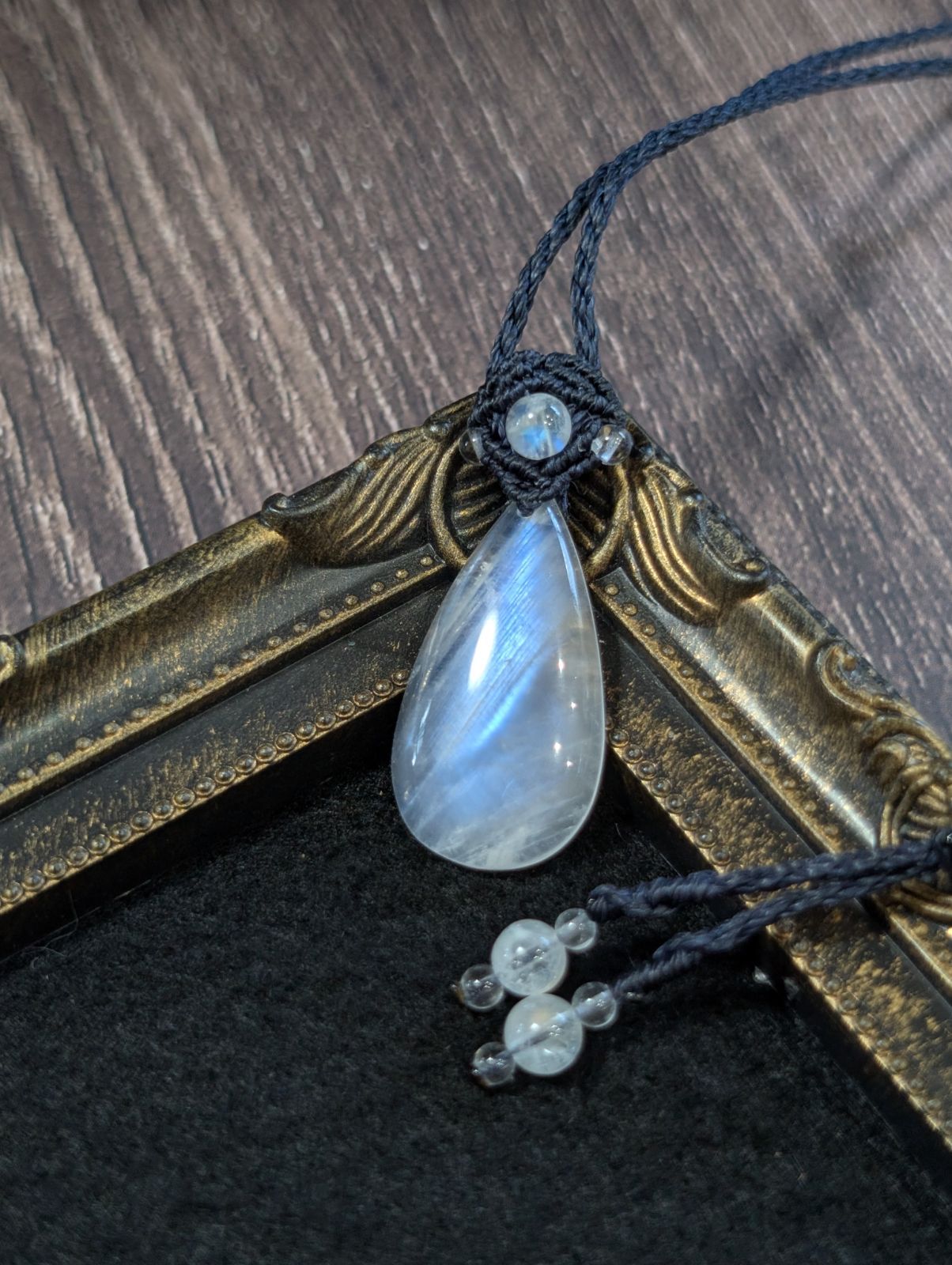 ☆High Quality Stone☆レインボームーンストーン・ホワイト