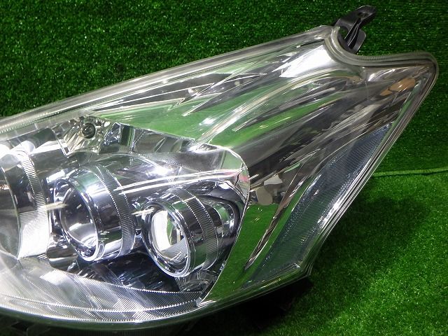 左右 LED