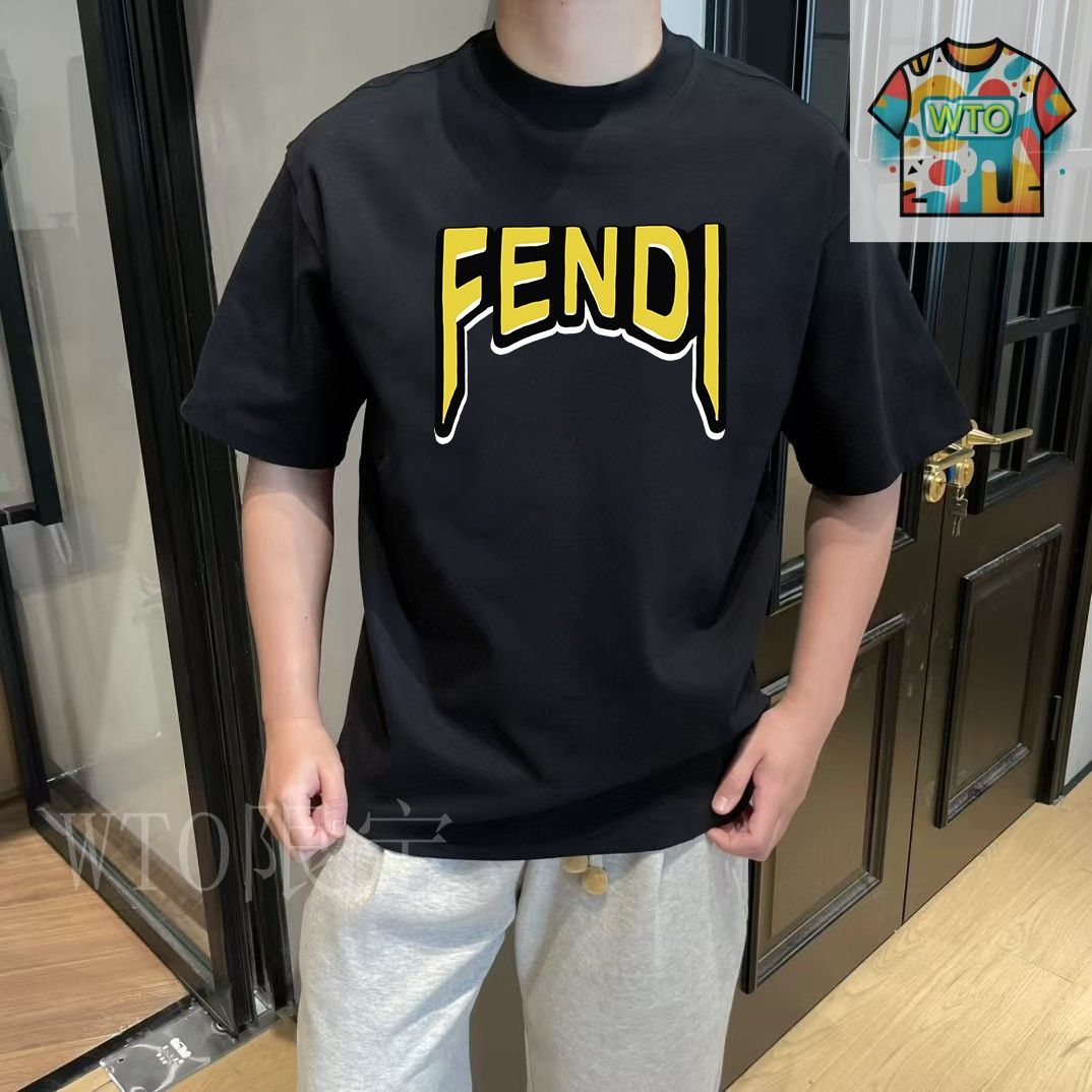 今日特価】FENDI 25SS Master Print Crew Neck Tee-2 - メルカリ