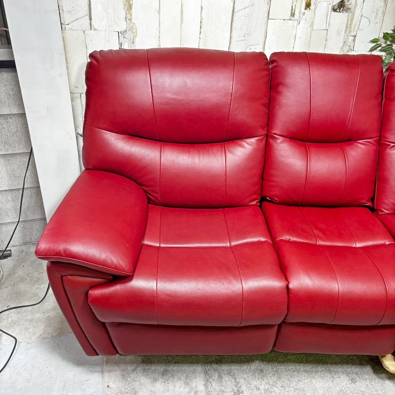 ヤマダオリジナル  3人掛け電動リクライニングソファ　レザー　ライトブラウン ヤマダオリジナル 3人掛け電動リクライニングソファ レザー ライト