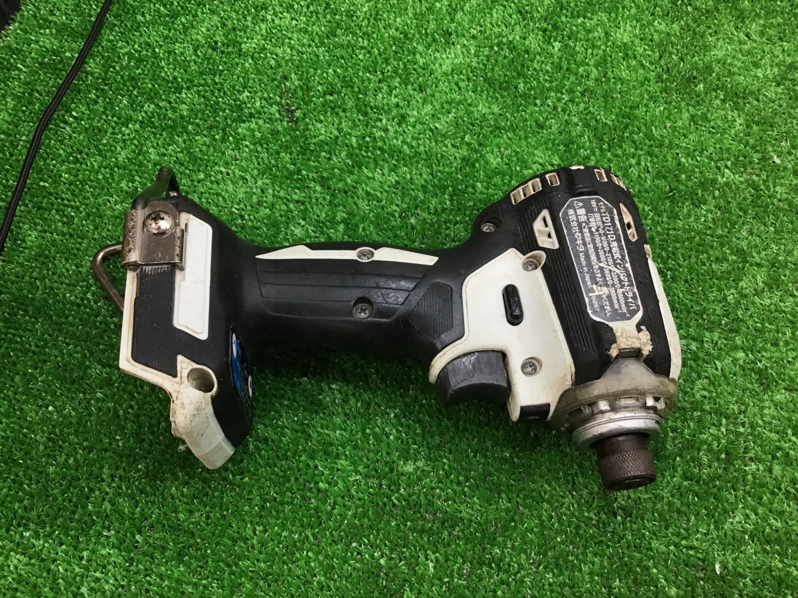 送料無料 Bランク マキタ makita コードレスインパクトドライバー TD002GZB アクトツール富山店 A