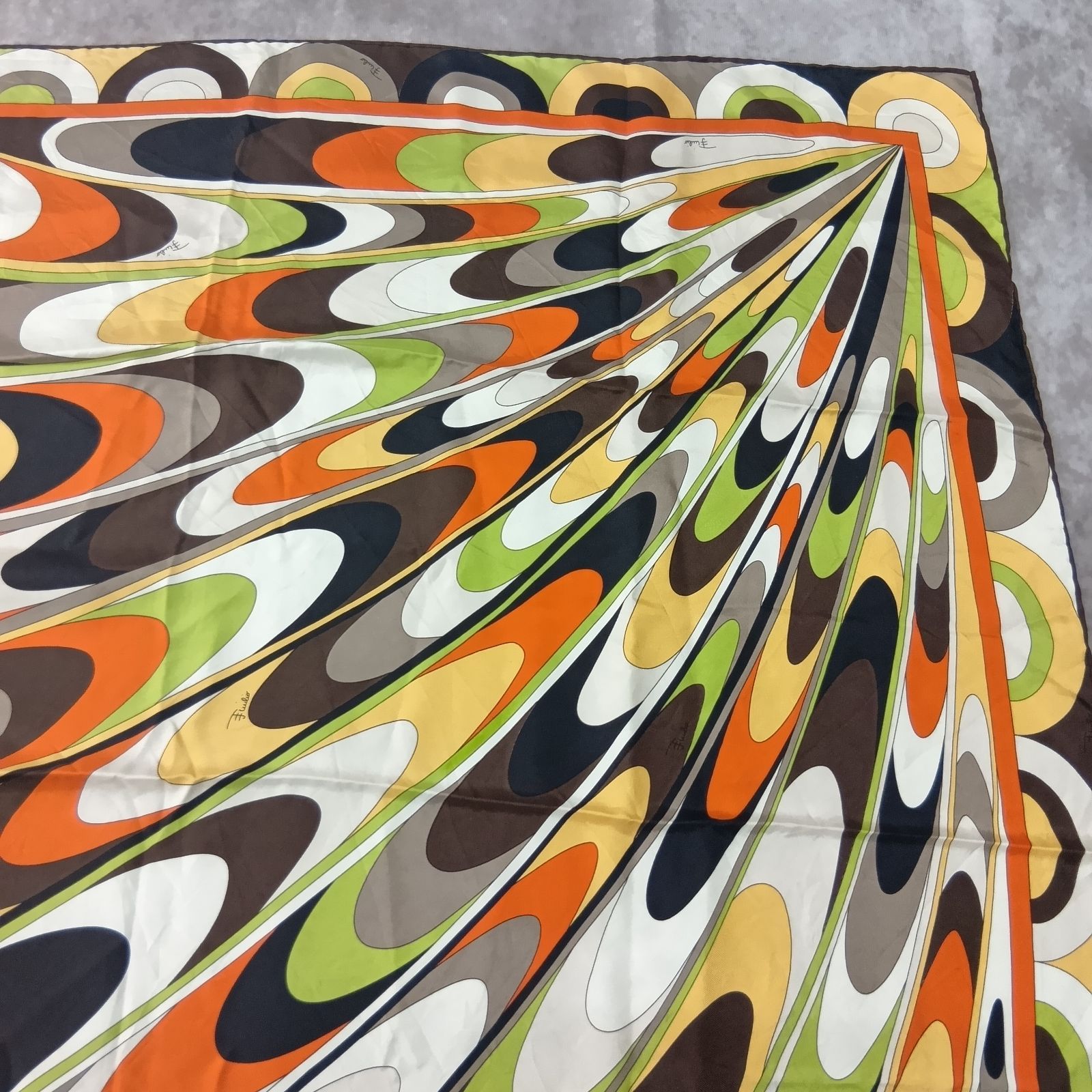 エミリオプッチ 大判スカーフ EMILIO PUCCI エミリオプッチ 大判