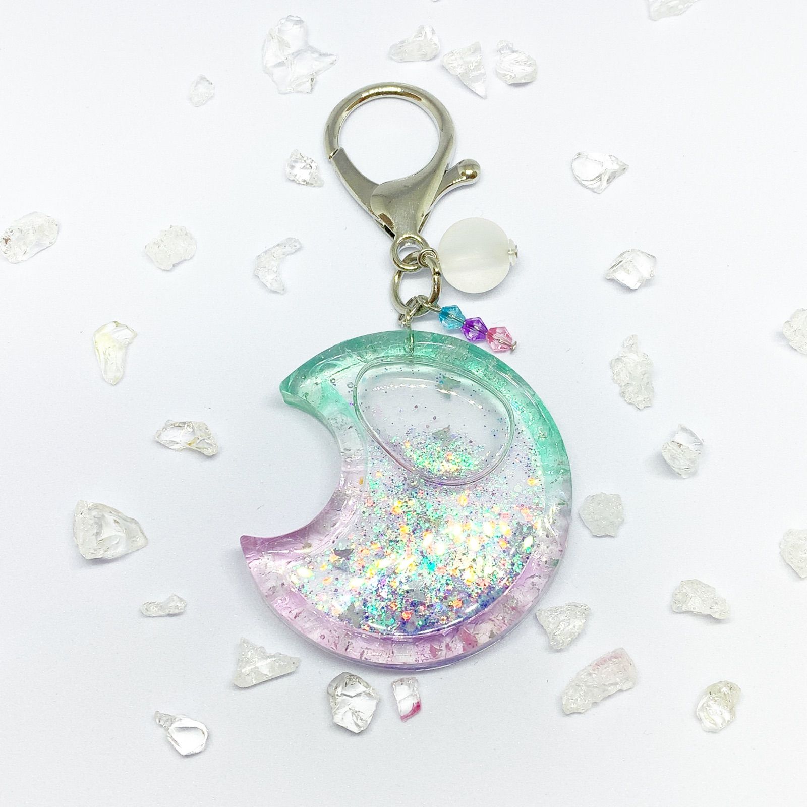 27 レジン シャカシャカキーホルダー シェイカー バッグチャーム 月