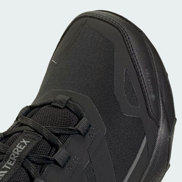 ゴアテックススニーカー