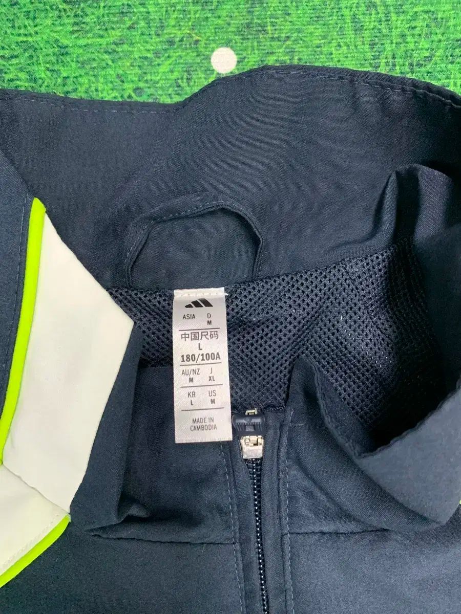 추석 할인 ルマドリード ウィンドブレーカー L LLC-HASEGAWATOSO_COM