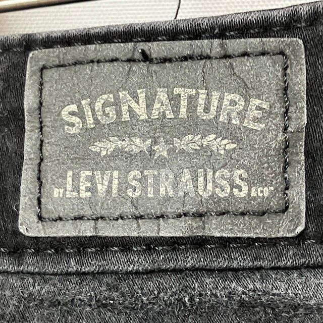 W11 SIGNATURE Levi's 20W L アメリカ古着 コットン ジーンズ