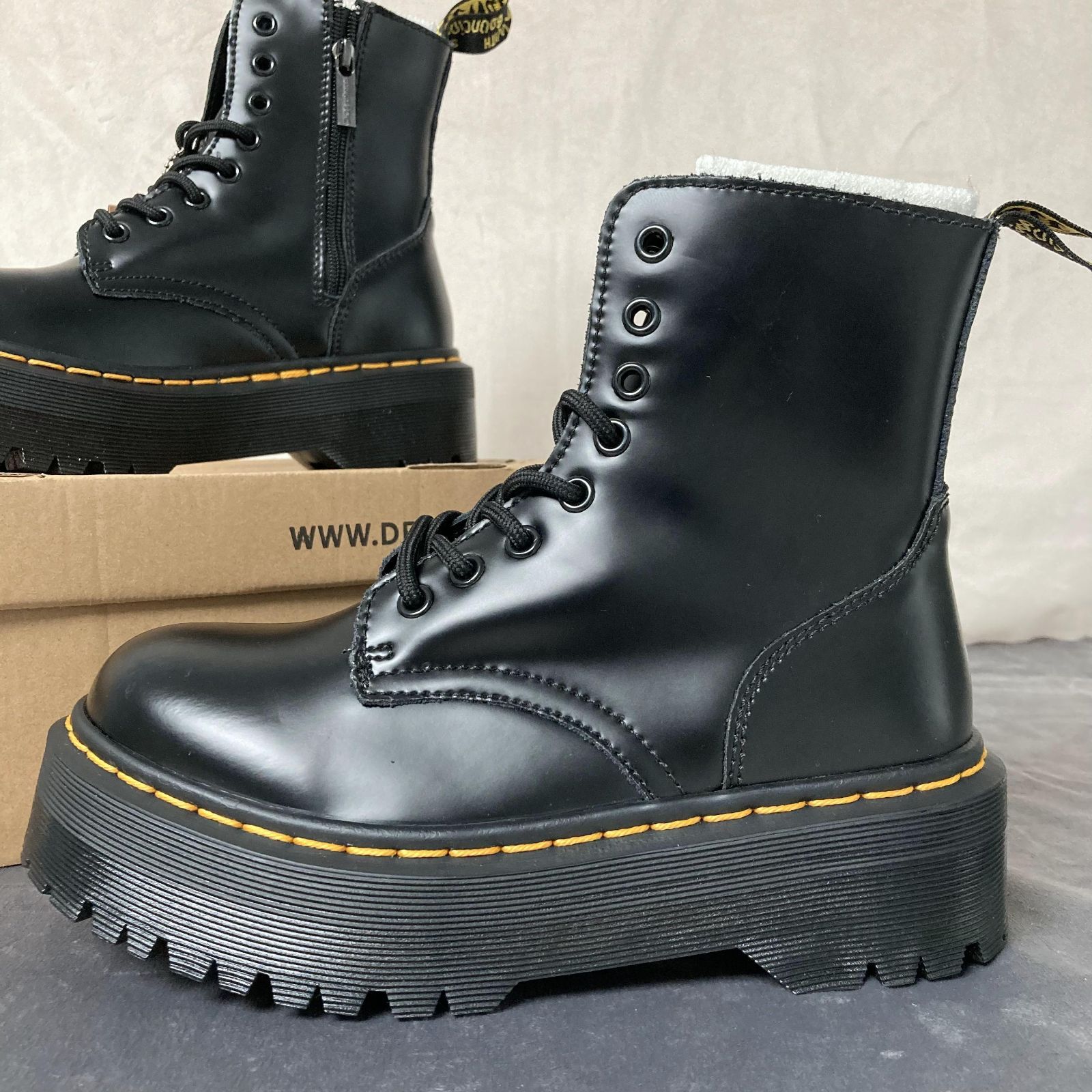 23cm】Dr.Martens ドクターマーチン JADON 8ホール もら 厚底