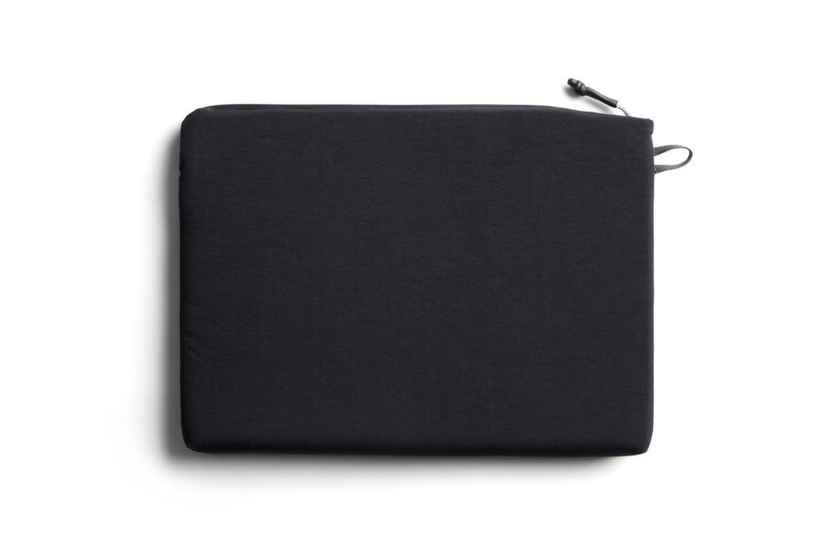 ここでご注文へ ようこそ! 在庫 Bellroy Lite Laptop Sleeve ノートPC14インチ用カバー - Black 新作通販！