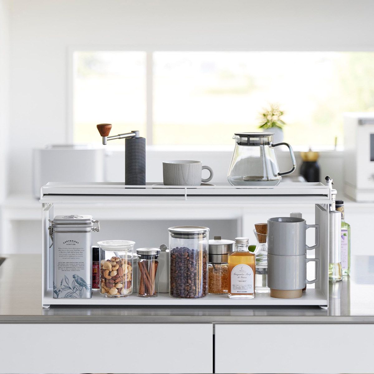 山崎実業 tower 前が開くキッチンカウンター上収納ラック タワー D15 4903208014526 タワーシリーズ 前開き キッチンカウンター上 収納ラック 棚 シェルフ キッチン棚 キッチン 収納 フラップ式 ブレッドケース 調味料置き NEXPOTALLINN_EU