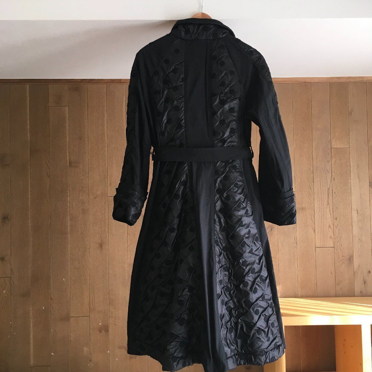 J1595＠ EIKO KONDO フレアシルエット ロングコート L カーキ J1595＠ EIKO KONDO フレアシルエット ロングコート L カーキ J1595