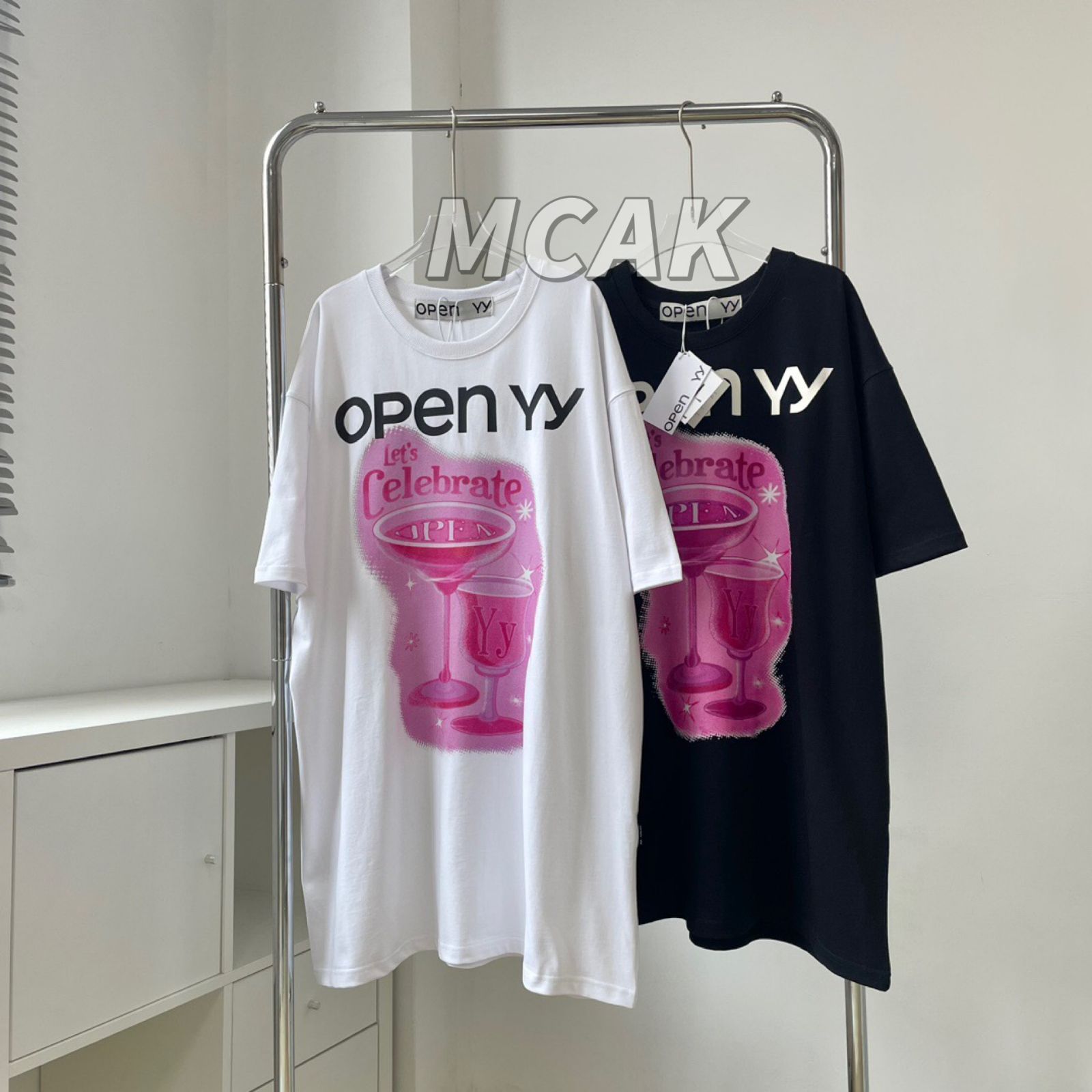 美品 OPEN YY ァッション 男女兼用  レディース 半袖 Tシャツ オーバーサイズtシャツ  カクテルグラス アルファベットプリント ゆったりフ  ブラック ホワイト