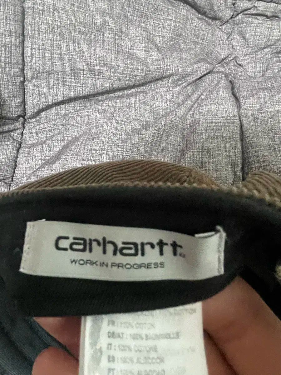 Carhartt（カーハート) コーデュロイ ボールキャップ