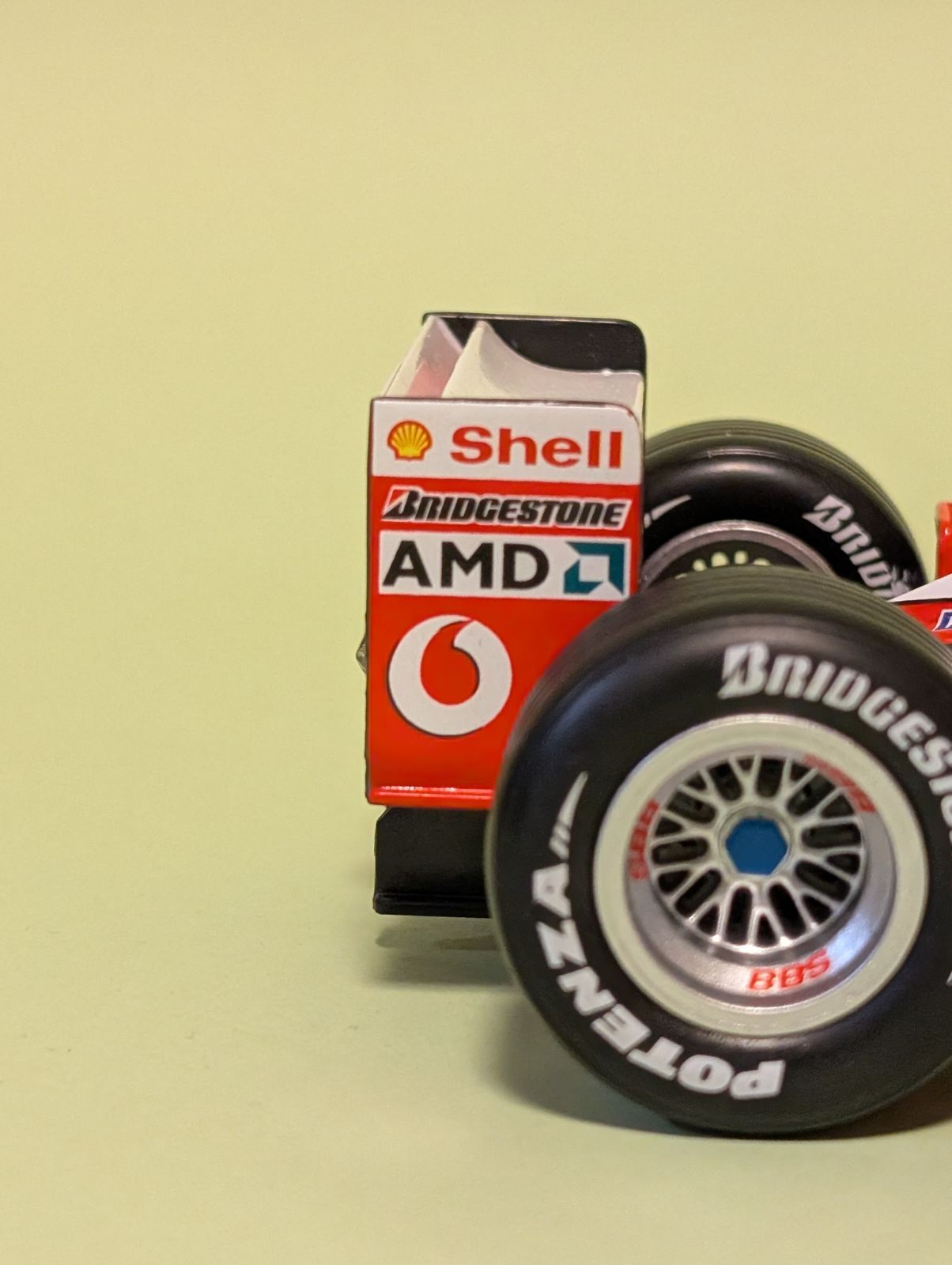 フェラーリ　２００２　プレミアエディション　シューマッハ　＃１　マテル　1／18 2002年序盤戦限定マシン 1/18 マテル フェラーリF2001 2002年モデル