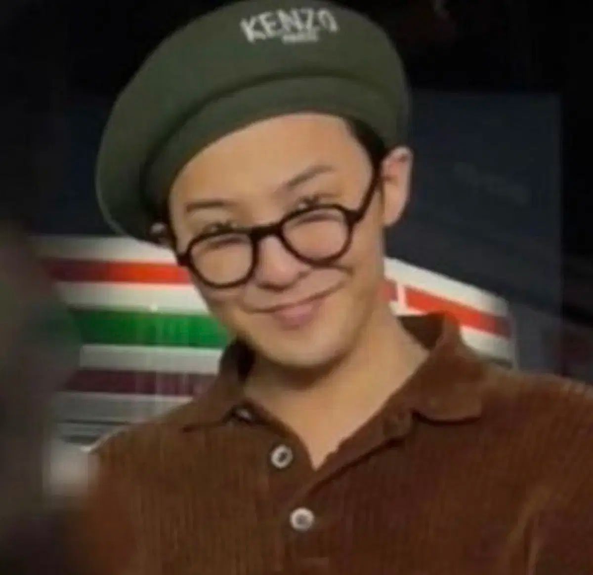 KENZO ケンゾー 22fw ベレー帽 GD を着用