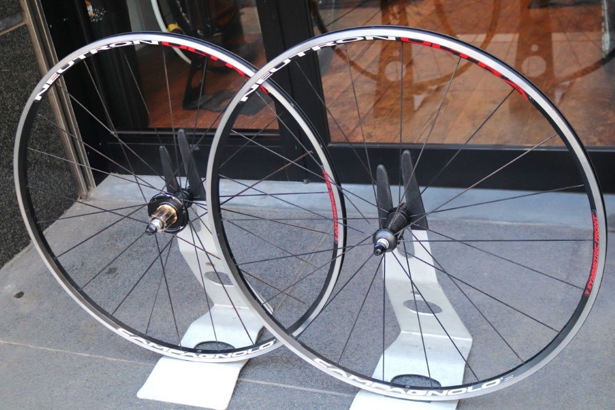 カンパニョーロ CAMPAGNOLO ニュートロンウルトラ NEUTRON ULTRA アルミ クリンチャー ホイールセット カンパ12/11S  【東京南麻布店】 - メルカリ