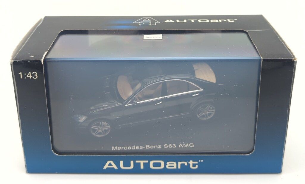 希少AUTOart 1/43 メルセデス・ベンツ S63 AMG ブラック Yahoo!オークション -「s63amg」(オートアート) (自動車)の落札
