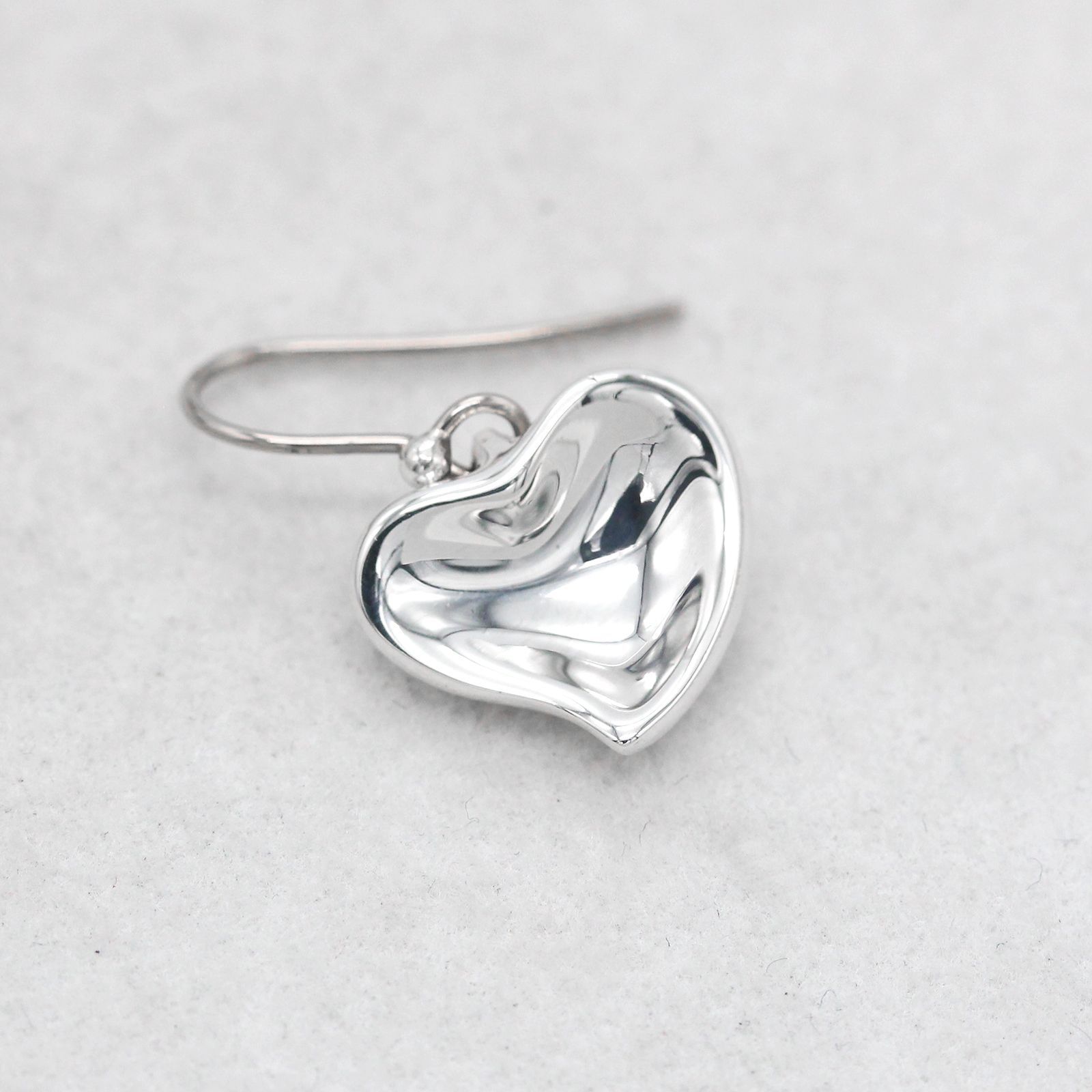 極美品】ティファニー TIFFANY&CO. フルハート フック ピアス エルサ 