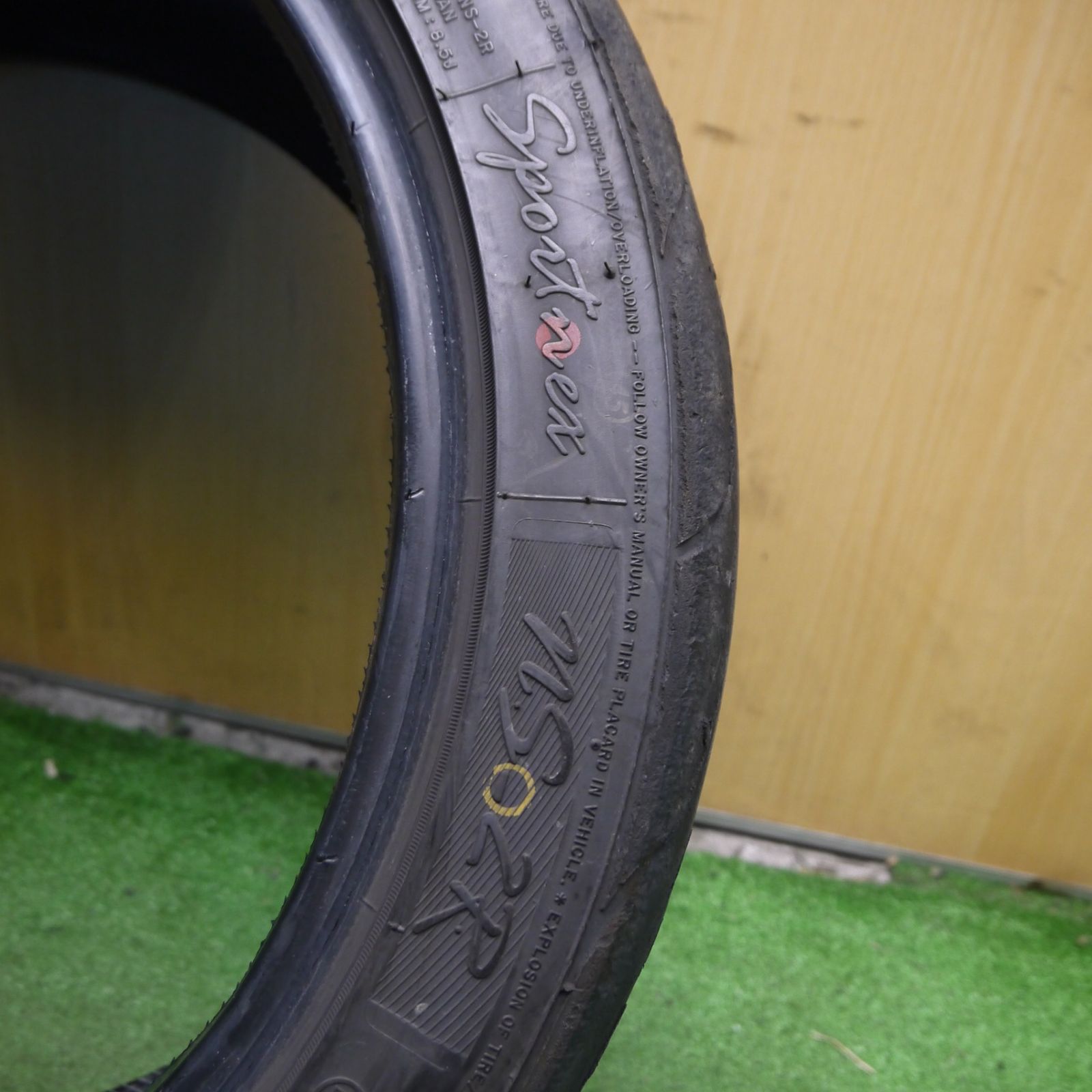 送料無料* バリ溝！22年！8.5分☆235/40R18 ナンカン Sportnex NS-2R