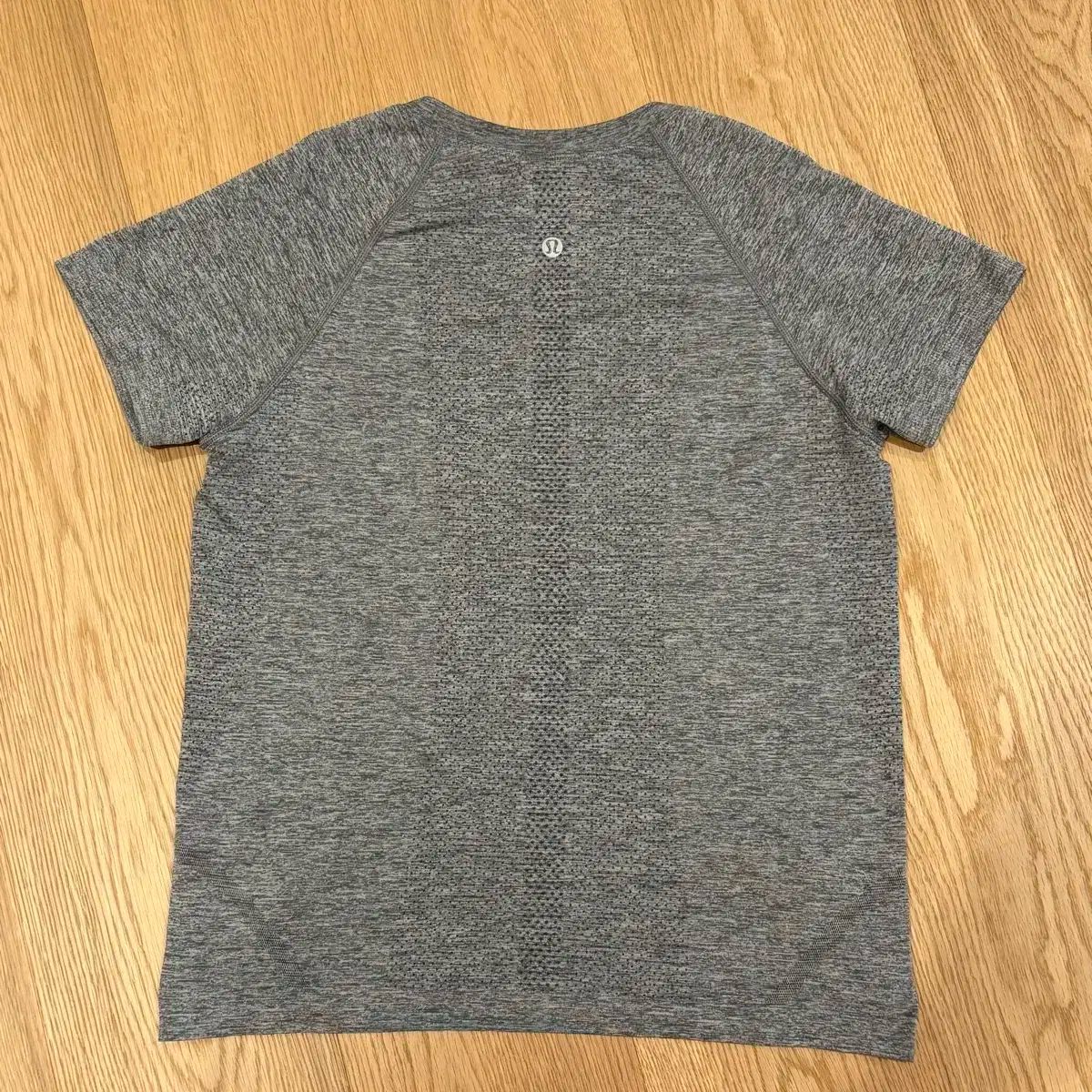 lululemon ルルレモン 迅速に ショートスリーブ Tシャツ