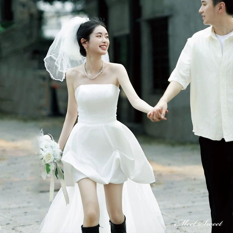 ウェディングドレス ミニドレス 前短後長ドレス ビスチェ ベアトップ サテン ワンピース 二次会 結婚式 前撮り ブライダル 花嫁 ウエディン