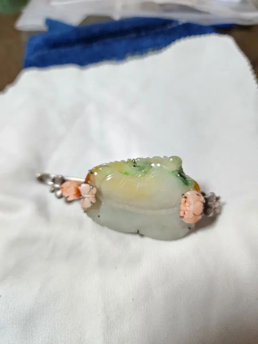 ナシェンカ ヒスイ