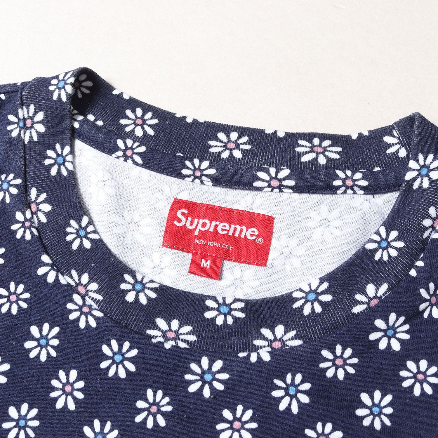 美品 Supreme シュプリーム Tシャツ サイズ:M フラワー柄 スモール 