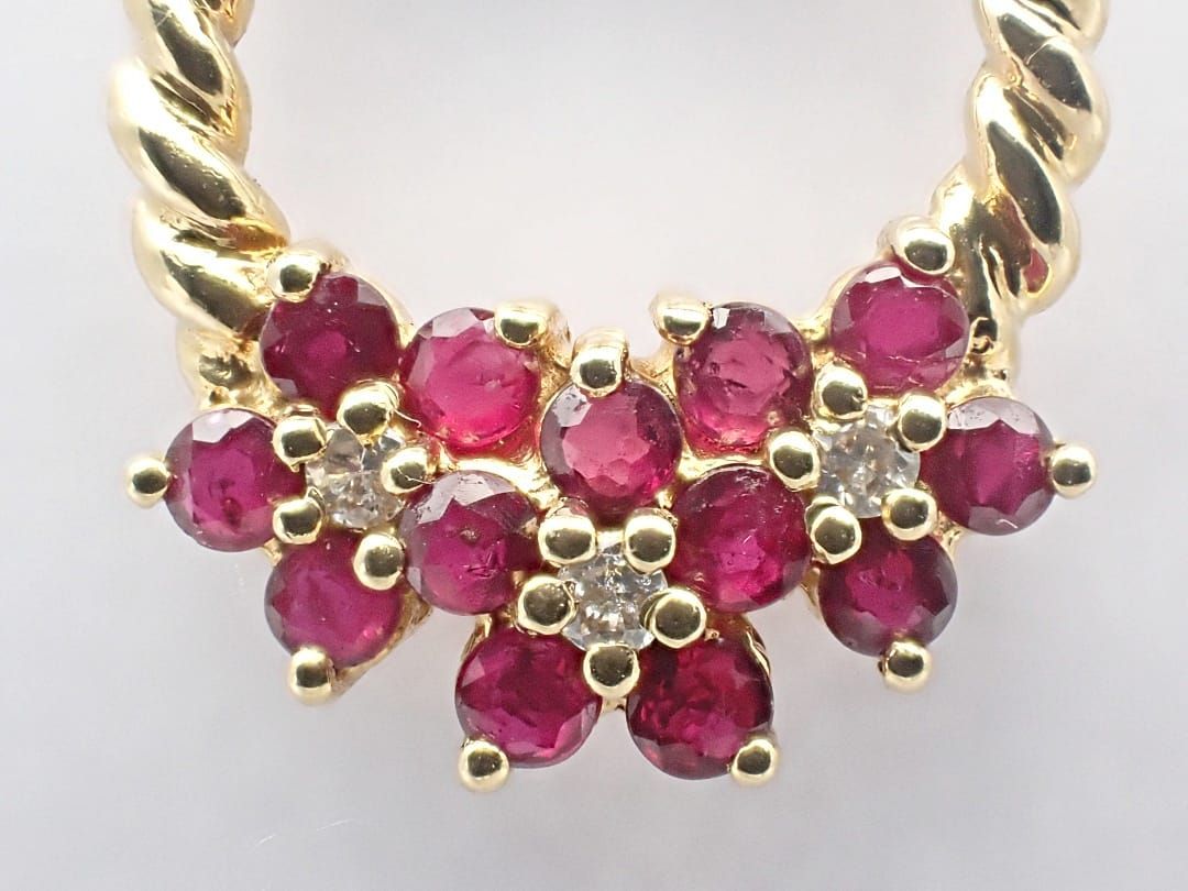 イエローゴールド