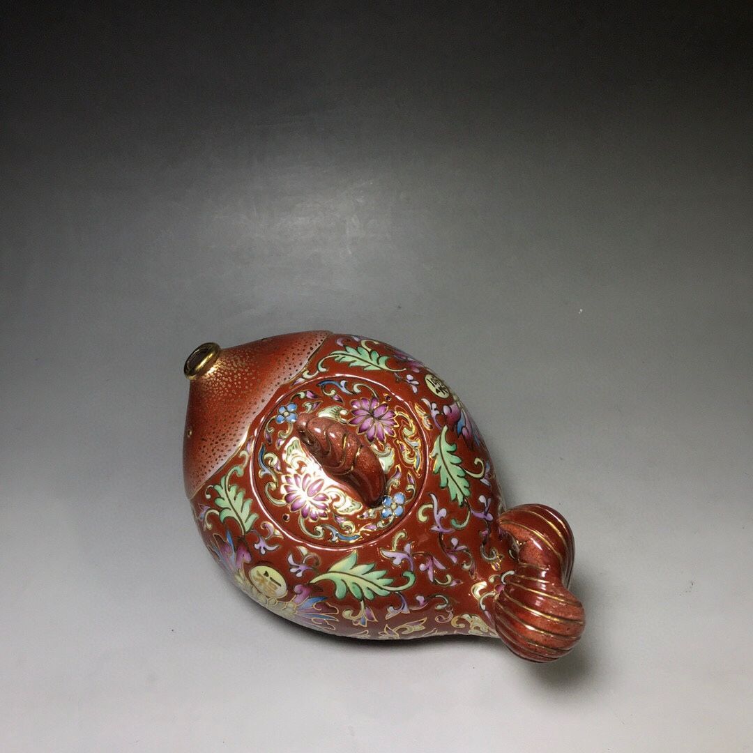 描金 花卉紋