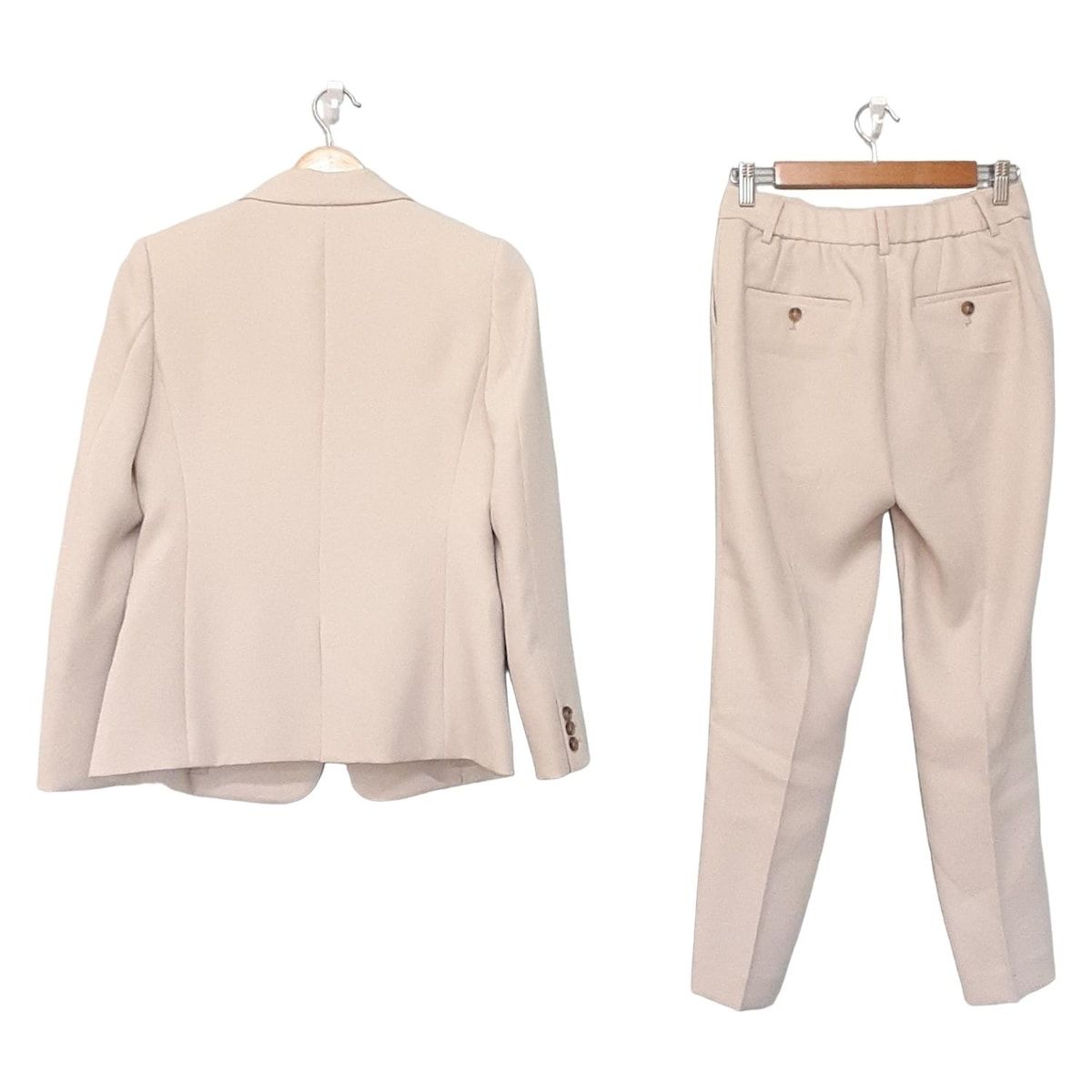 PLS T PLST プラステ レディースパンツスーツ レディース - アイボリー