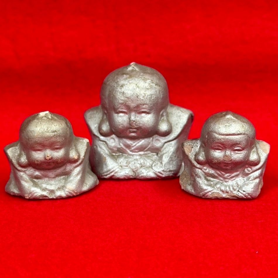激レア 福助足袋 販促品 福助人形 土人形 非売品 3体セット 激レア 福助足袋 販促品 福助人形 土人形 非売品 3体セット