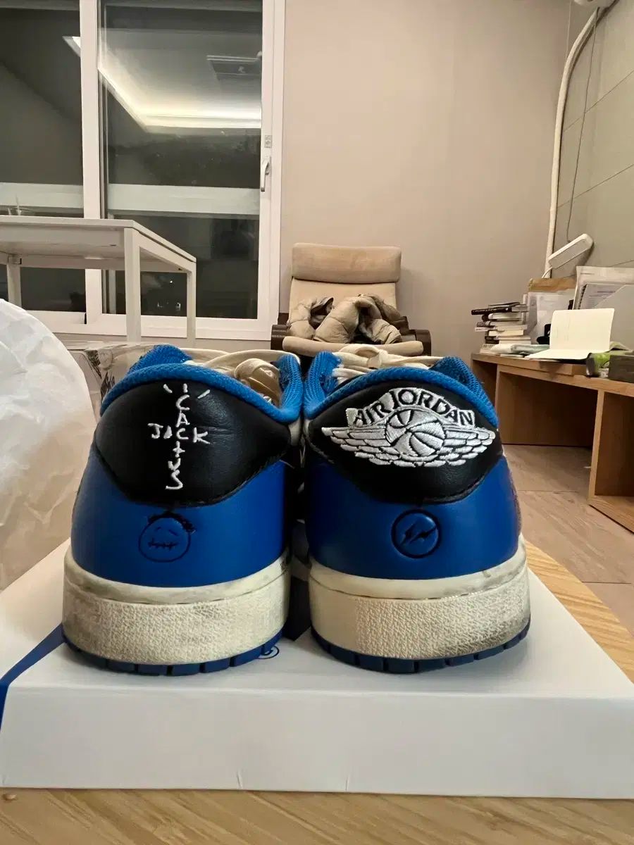 トラヴィススコット エアジョーダン1 77250916N03S サイズ20cm NIKE