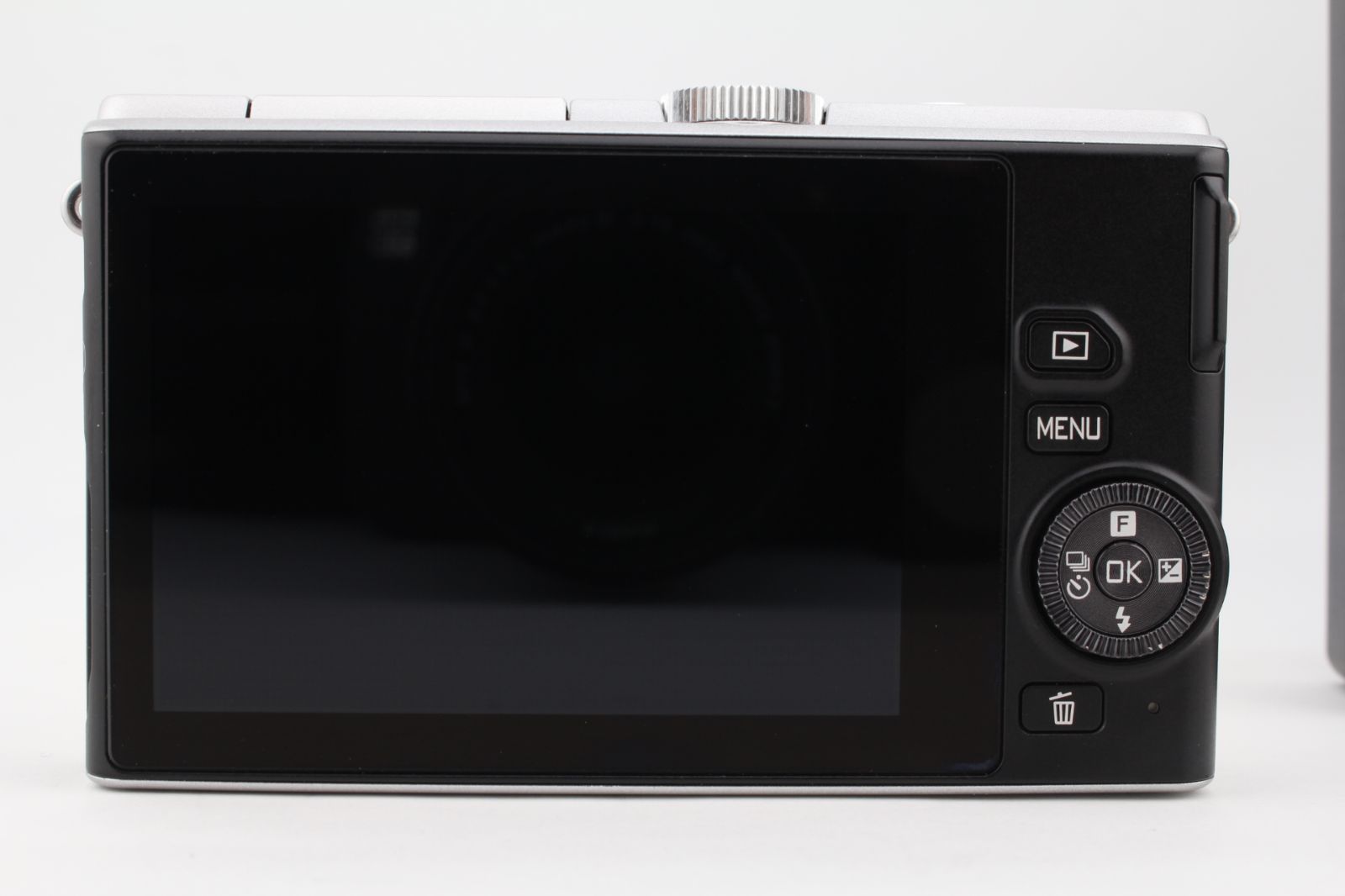 OLYMPUS E-PL8 望遠ダブルレンズキットシャッター回数8081