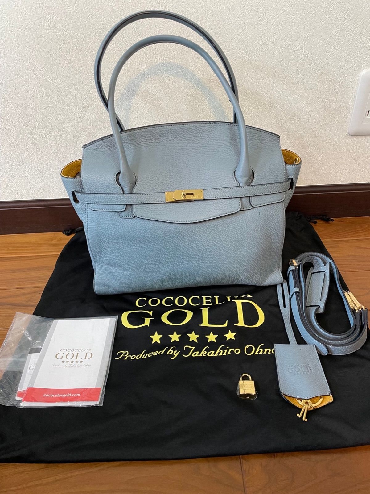 ココセリュックスゴールド 2wayシュリンクレザー ショルダーバッグ 