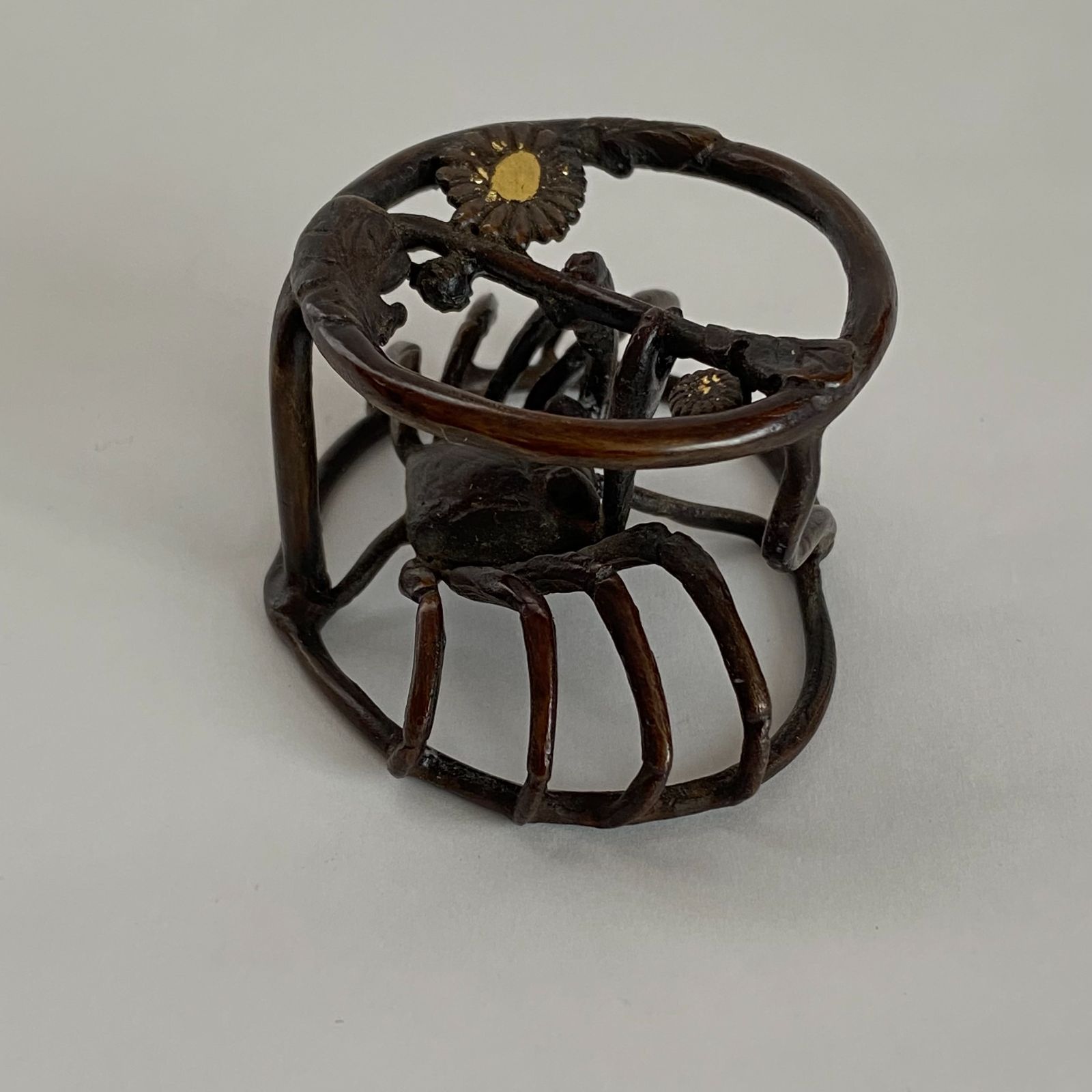唐銅 華甲蓋置 菊蟹 廣上精一(蒼雲)作 光悦寺 山下恵光師書付 共