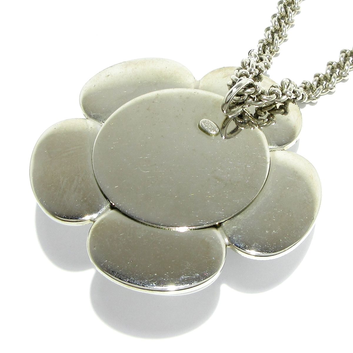 CHANEL(シャネル) ネックレス - 金属素材 白×シルバー カメリア - メルカリ 