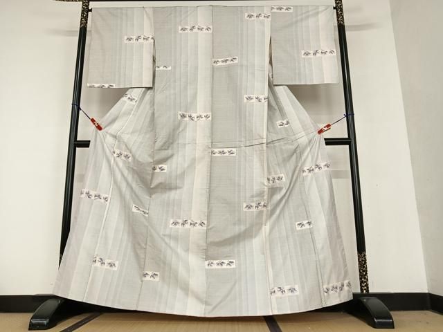 平和屋着物○本場大島紬 白大島 9マルキ 総絣 横段花文 正絹 逸品  