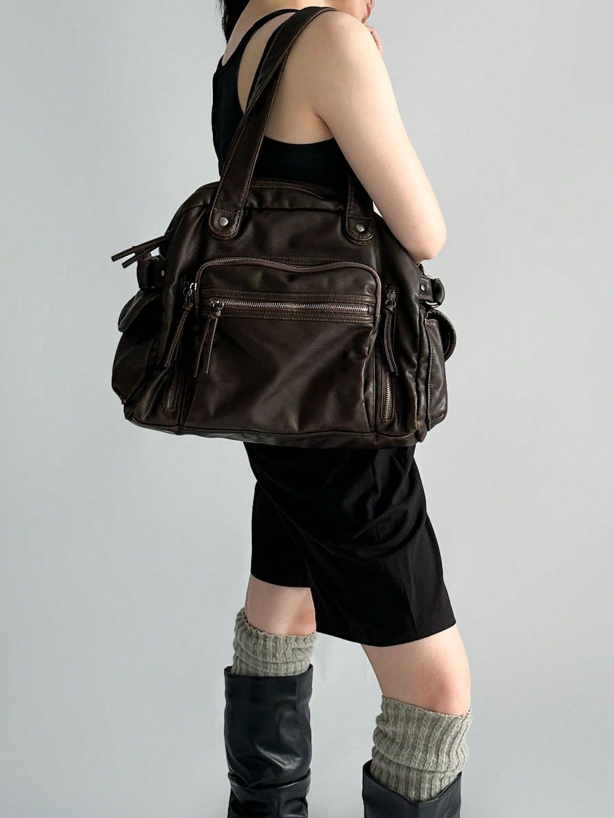 限界価格⭐︎【激レア×美品】BAGGY PORT バックパック ブラック y2k セール】Y2K 4ポケットワンショルダーBAG（ショルダーバッグ