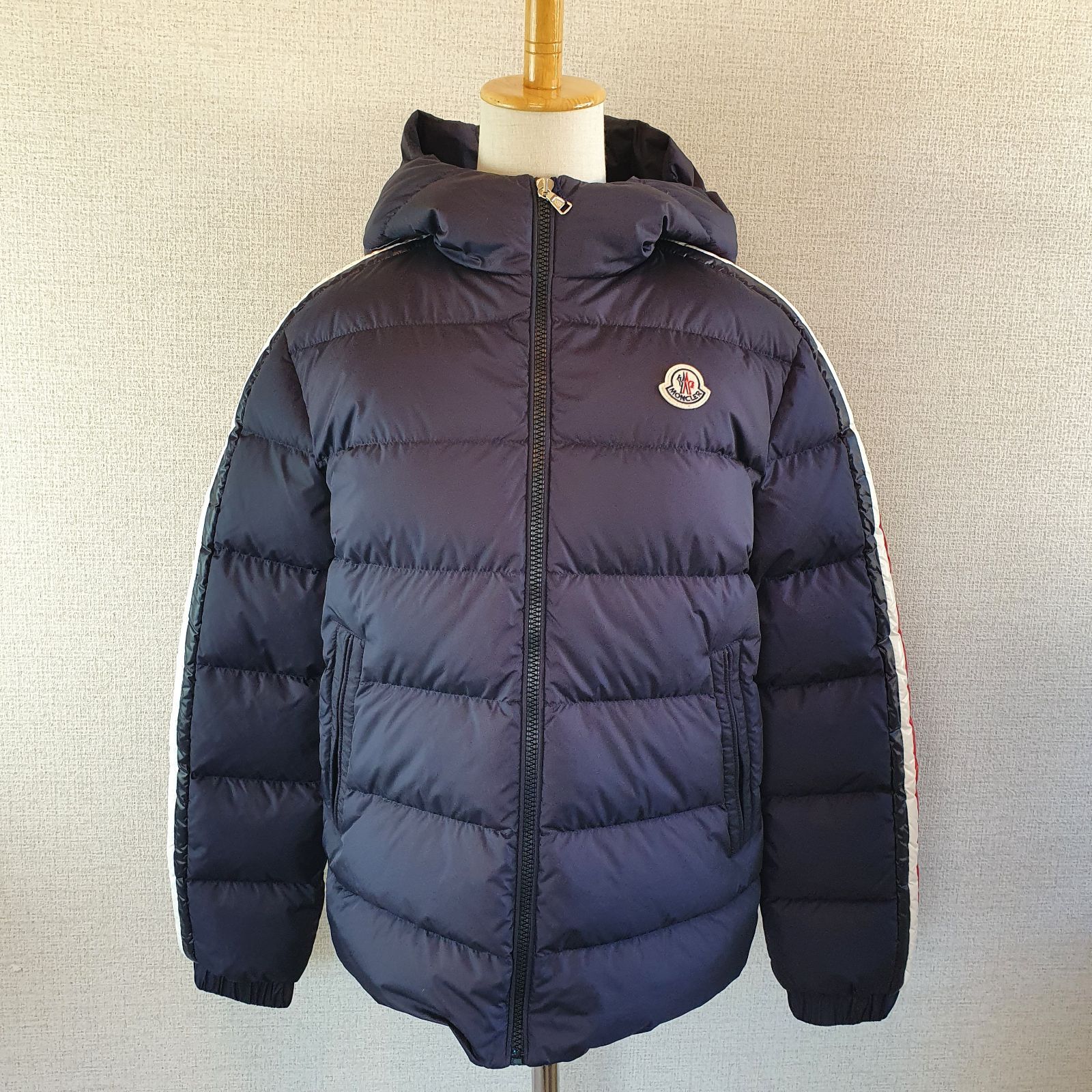 新品・未使用】MONCLER kids Chrale ダウンジャケット 1A0001968352