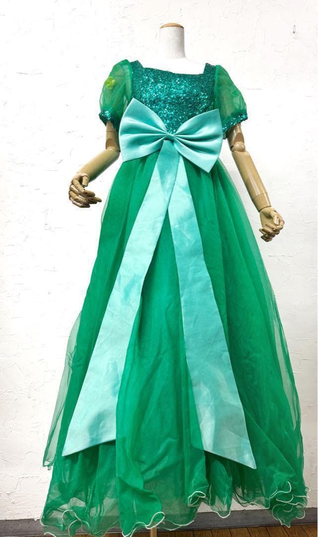 ステージ衣装グリーン スパンコール付きリボンロングドレスｂ615