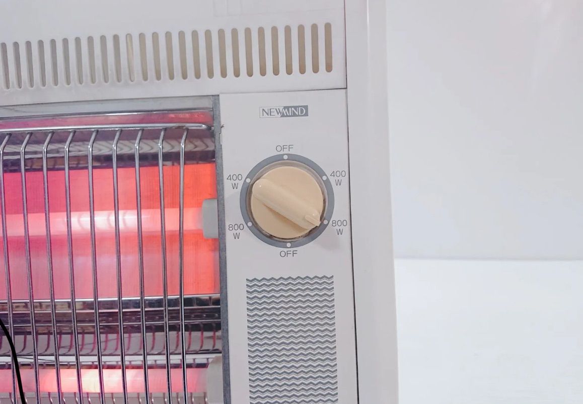 NEWMIND 電気ファンヒーター NFH-802 ハロゲンヒーター 即暖房 足元