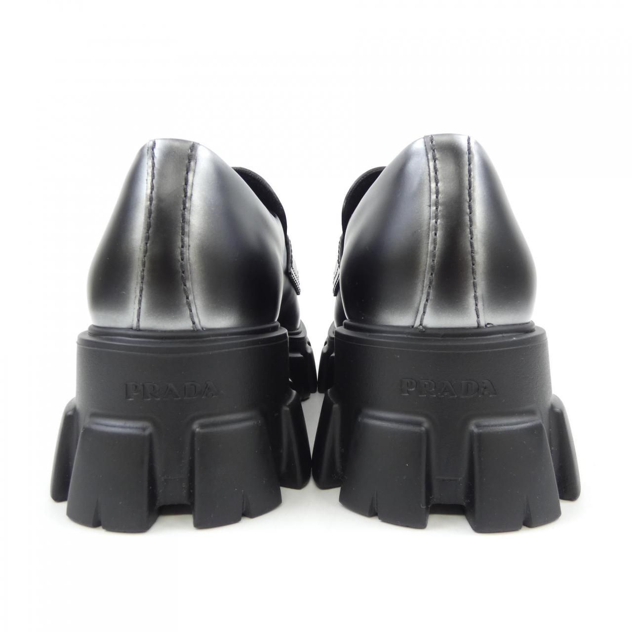  プラダ PRADA モノリスブラッシュドレザーローファー 2 DE 129 シューズ その他 靴