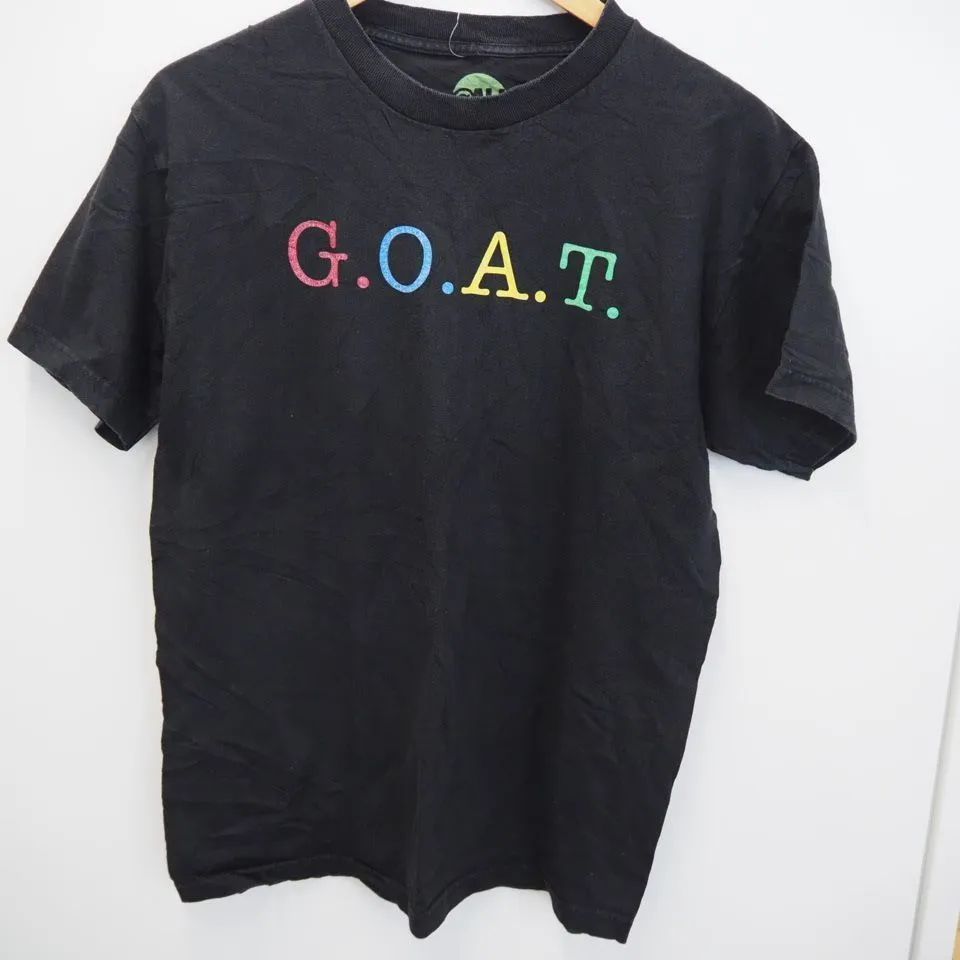 (アメリカ古着) ロゴ Tシャツ